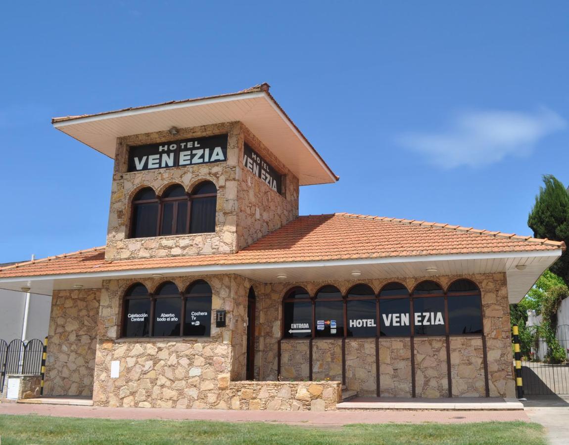 Hotel Venezia Necochea Eksteriør bilde